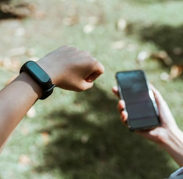 CritiqoNet article on trending wearable fitness gadget