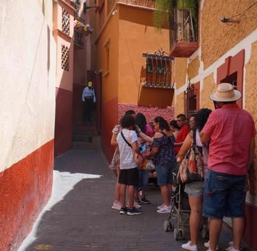 Alley of the Kiss in Guanajuato, Mexico
