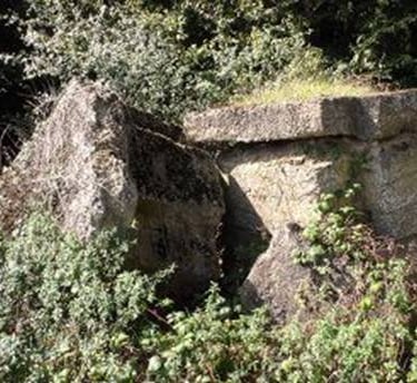 Mausolée de Limoy (1920 ?) aujourd'hui disparu