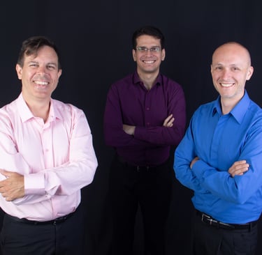 trio de guitarristas Nahuel Laviola, Pablo J. Santos y Antonio Gómez