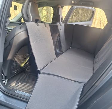 Vandeniui atsparus automobilinis premium klasės hamakas-transformeris dideliam šuniui arba keliems m