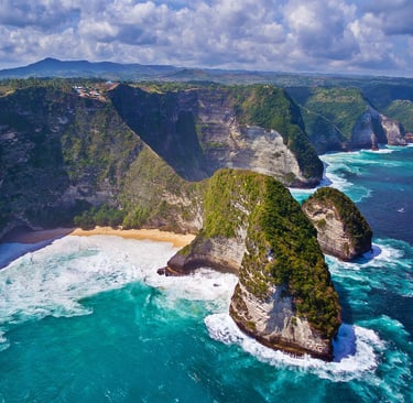 Kelingking Beach