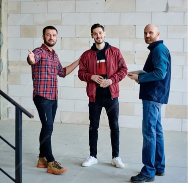 B2B2B 3 personnes ensemble