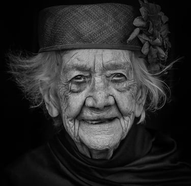 Street character portrait of woman by Carol Visser