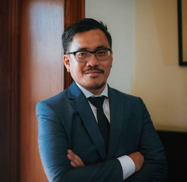 Victor Kamang P H, S.H., M.H.