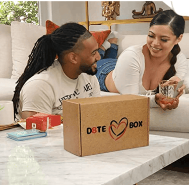 D8te Box Couples monthly subscription box. Romantic Activities For Couples To Build And Connect