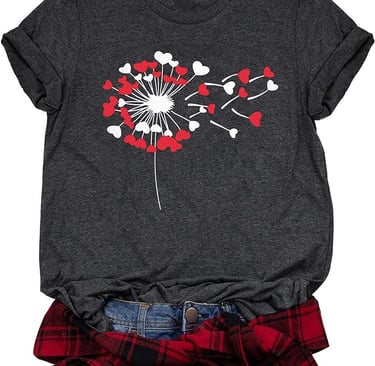 Valentine's Day Shirt for Women Dandelion T-Shirt Love Heart Short Sleeve Graphic Tee