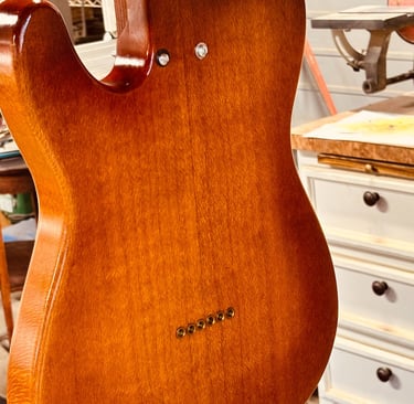 This back is now ready for several clear Coats of Nitro Cellulose Lacquer