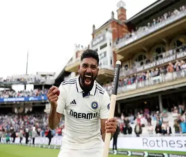 Mohammed Siraj Indian fast bowler cricket stats age 30 bowling speed 150 kmh net worth wife girlfriend Mahipal Lomror DSP hon
