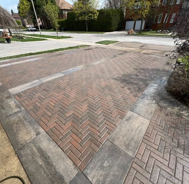 Interlock paver driveway