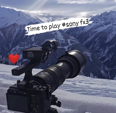 alt= "sony fx3 Kamera auf einem Stativ in den Bergen im Winter"