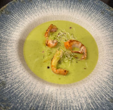 Velouté de petit-pis au wasabi, langoustines snackées pour un été chez Marmite & Papillote