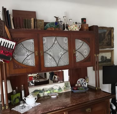 Urgroßmutters Esszimmermöbel