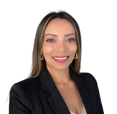 Angie Ruiz, consultora estratégica en Inteligencia Artificial y Salud Digital.
