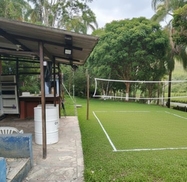 Quadra de vôlei, badminton, Beach tênis e futevôlei 