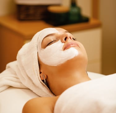 HydraFacial treatment in Korattur at Golden Dreams Spa for glowing and hydrated skin