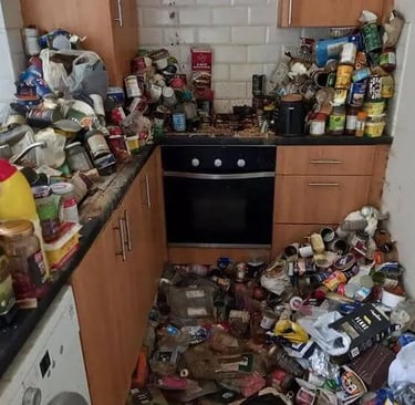hoarder house kitchen