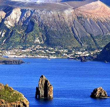 Vulcano spiaggia beach Italy