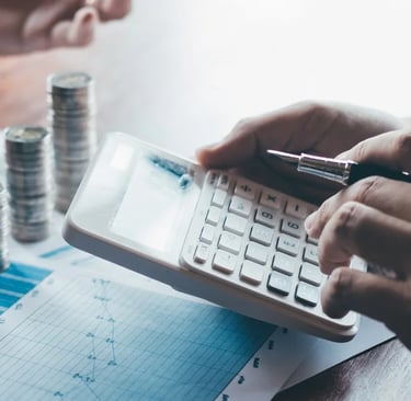 propietario contabilizando ganancias del alquiler inmobiliario