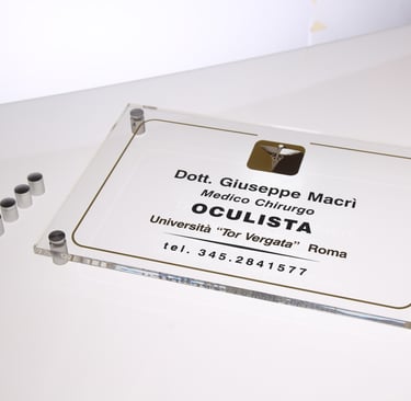 Targa studio medico/oculistico personalizzata, plexiglass e distanziatori in alluminio