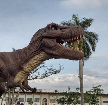 a dinosaur - like dinosaur with a large dinosaur head