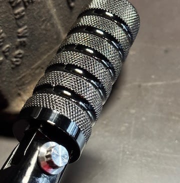 black knurled foot peg