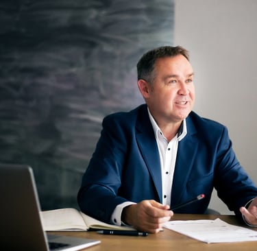 Rowan Reigate - Partner für Sprache und Wirkung