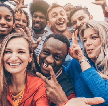 Amigos Verdadeiros Felizes