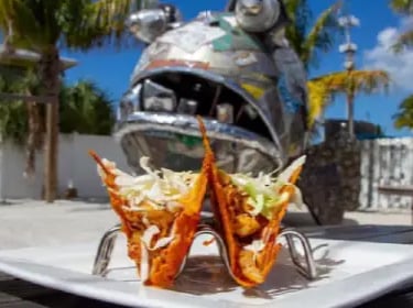 best food on anna maria island