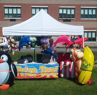 prize tent for carnival games