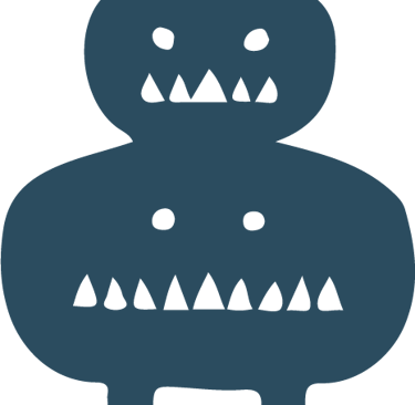 Diseño de monstruo de dos cabezas con dientes afilados y cuernos