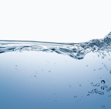 Close de pureza e limpidez da água Kangen