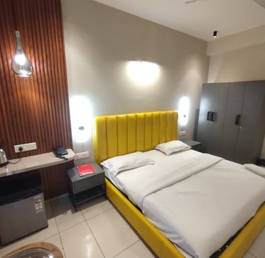 In room dining service at hotel near Sector 65 Gurgaon