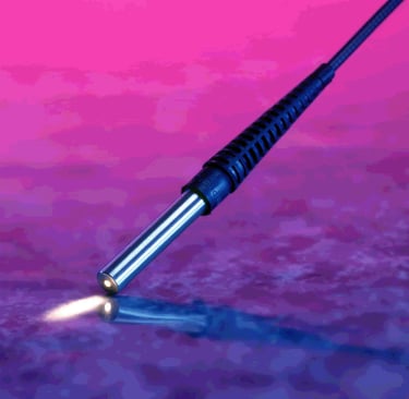 Fiber optic reflectance probe for spectroscopy and color analysis