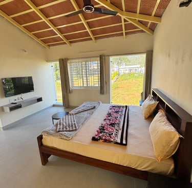 Spacious Family Suite Room with Glass - Mountain View