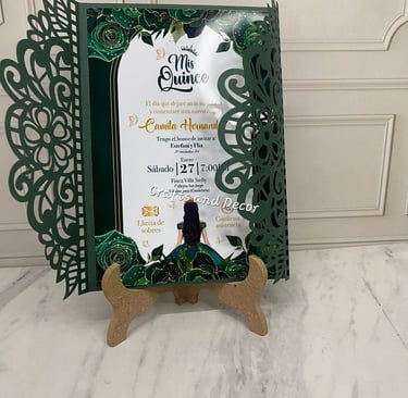 Invitaciones físicas de XV años