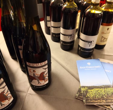 Selezione di vini San Gregorio presentati durante l'evento di Milano.