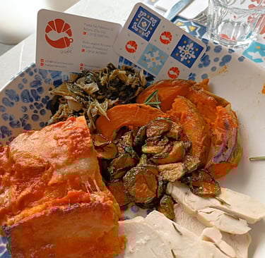 Piatto della cucina Malìa preparato con ingredienti stagionali