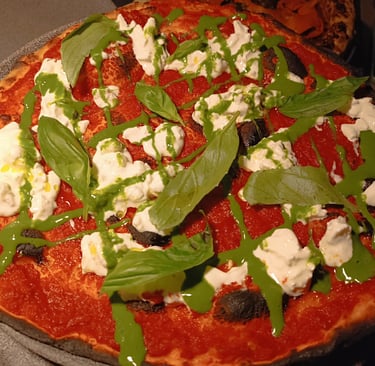 Pizza Signature di ULTRA con topping d’autore