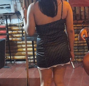 Thai woman playing pool at bar on Soi 94 in Hua Hin