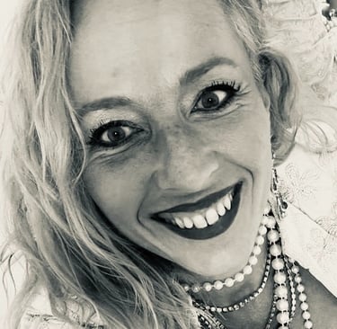 Weronika Kacperski French Female Artist Painter