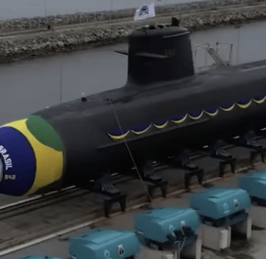 Submarino Álvaro Alberto