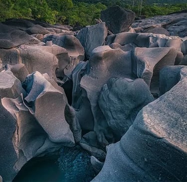 Vale da Lua - Rock Formation - Brazil