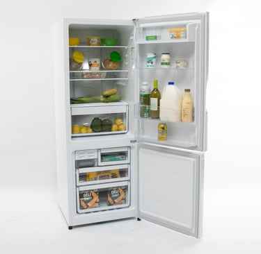 Westinghouse WBB3100WK Fridge Freezer