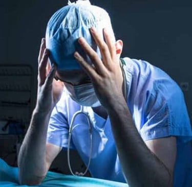Enfrentando um Processo por Erro Médico: Orientações para Médicos em Situações Legais Desafiadoras