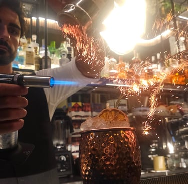 preparando un cóctel