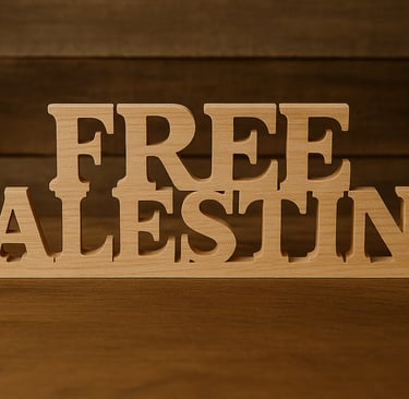 Sculture en bois 'FREE PALESTINE' pour Gaza et la Palestine