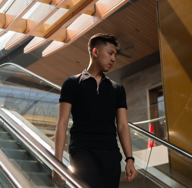 Front half-zip closure   with silver-tone hardware