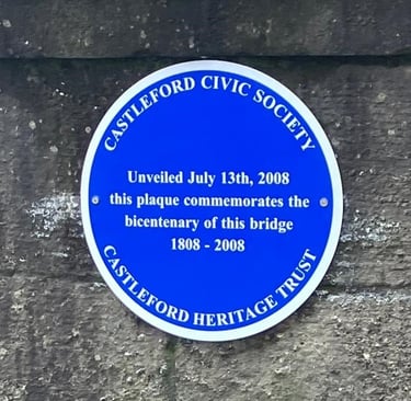Blue plaque commemorating the bicentenary of Castleford Bridge.