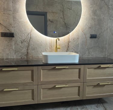 "vonios kambario stalviršis iš kvarco"